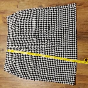 Classic Black and White Houndstooth Skirt